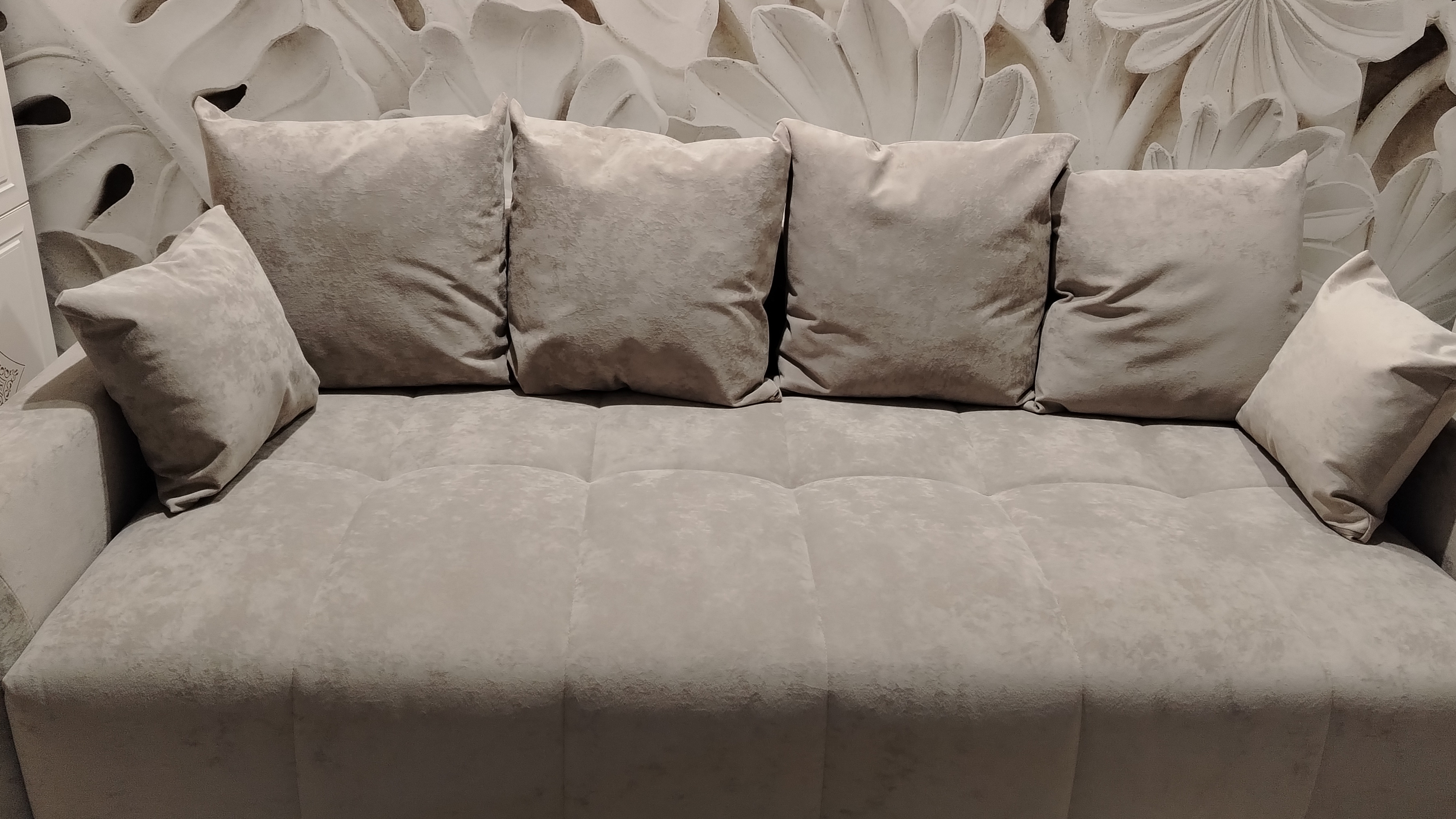 Ура-а-а привезли долгожданный диванчик 🛋️
