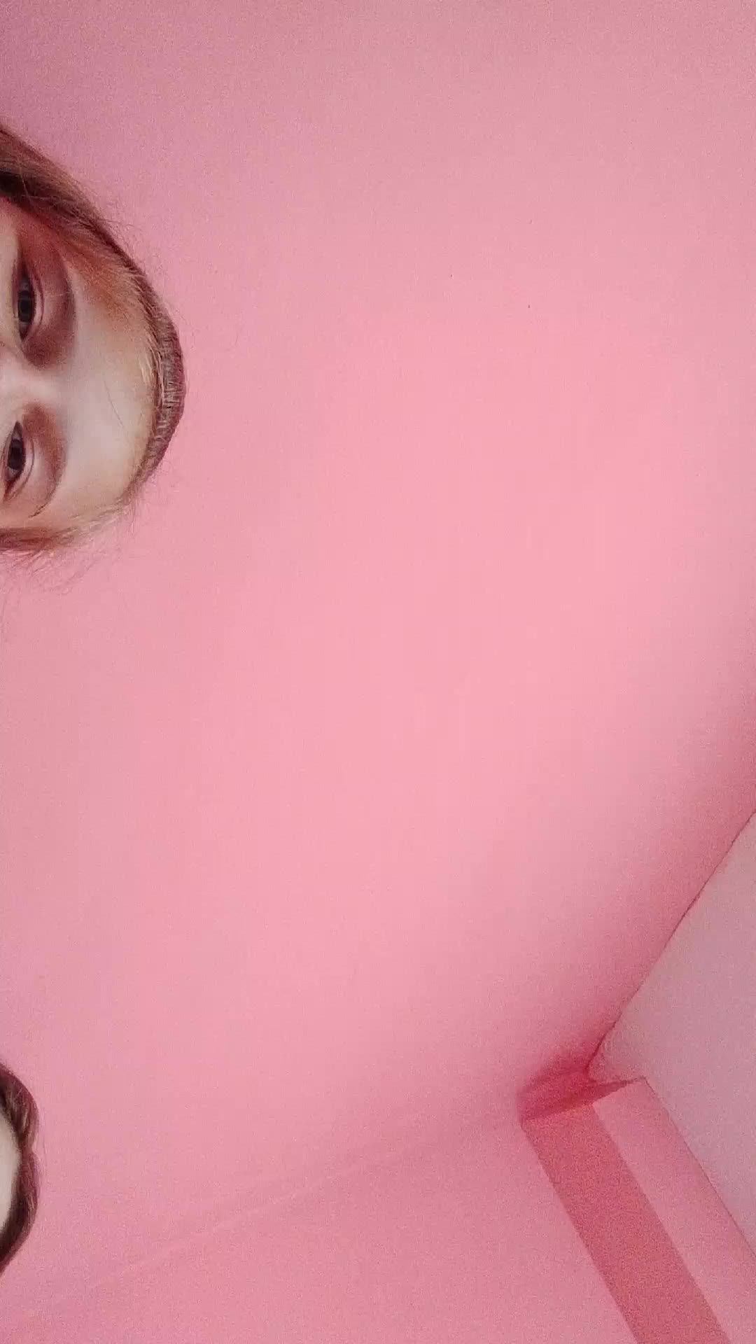 т