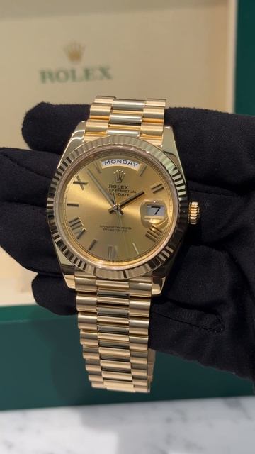 Rolex Day-Date 40 Mm 228238