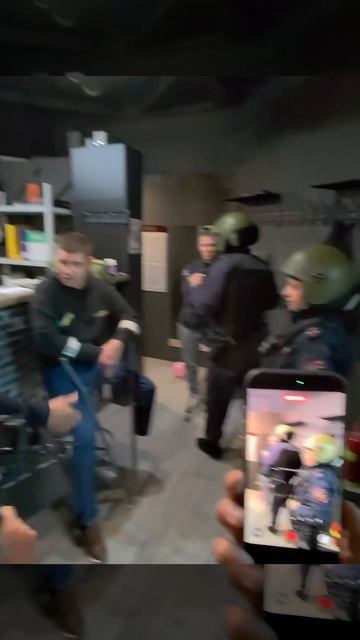полиция нас охраняет #своидома #детиулицы #цветыоталлы