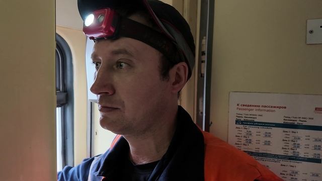 Замена конденсатора вакуумного насоса пассажирского вагона но что то пошло не так