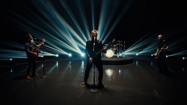 Nickelback - Leave Me Behind (4К)
