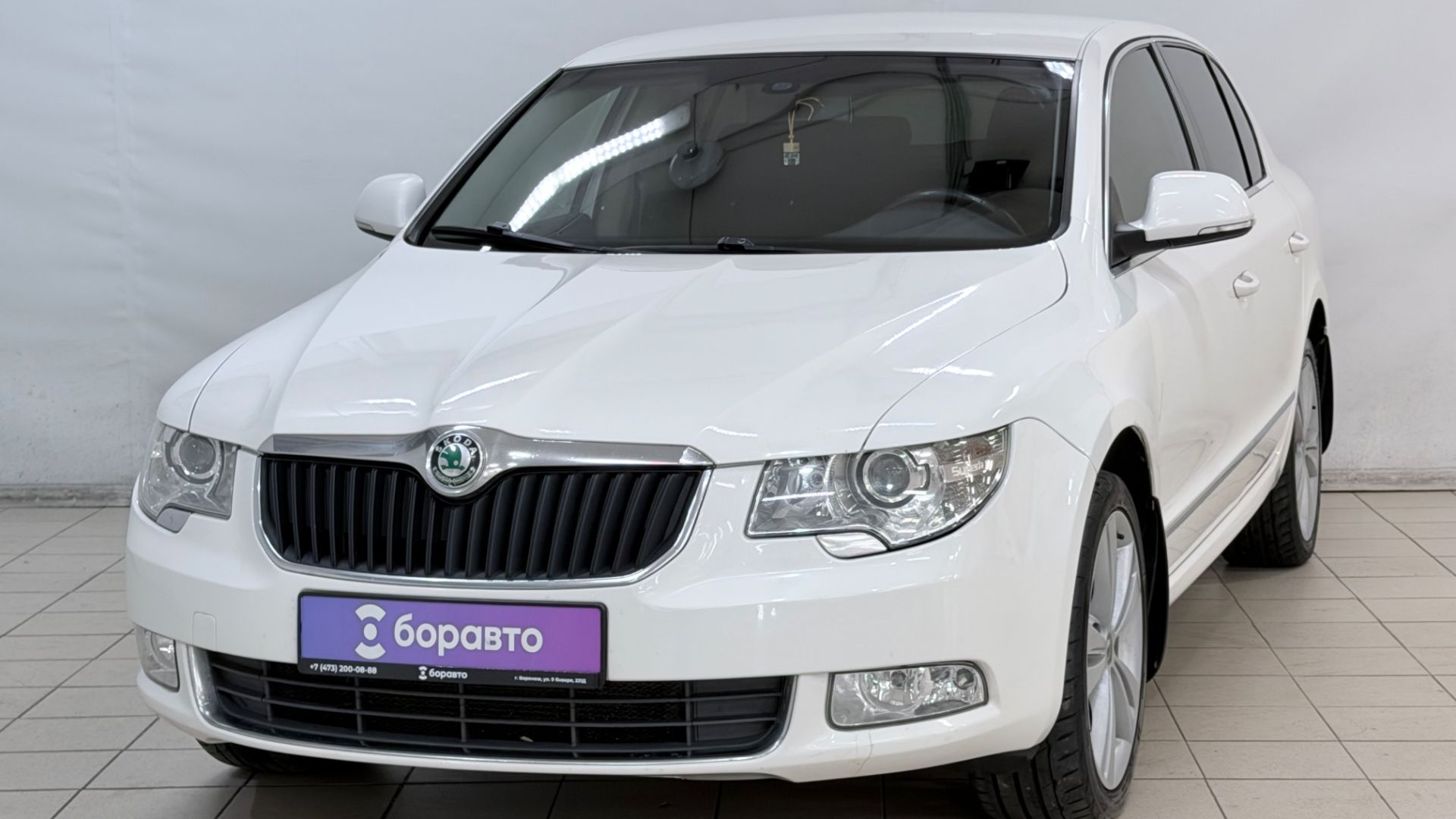 SKODA SUPERB
