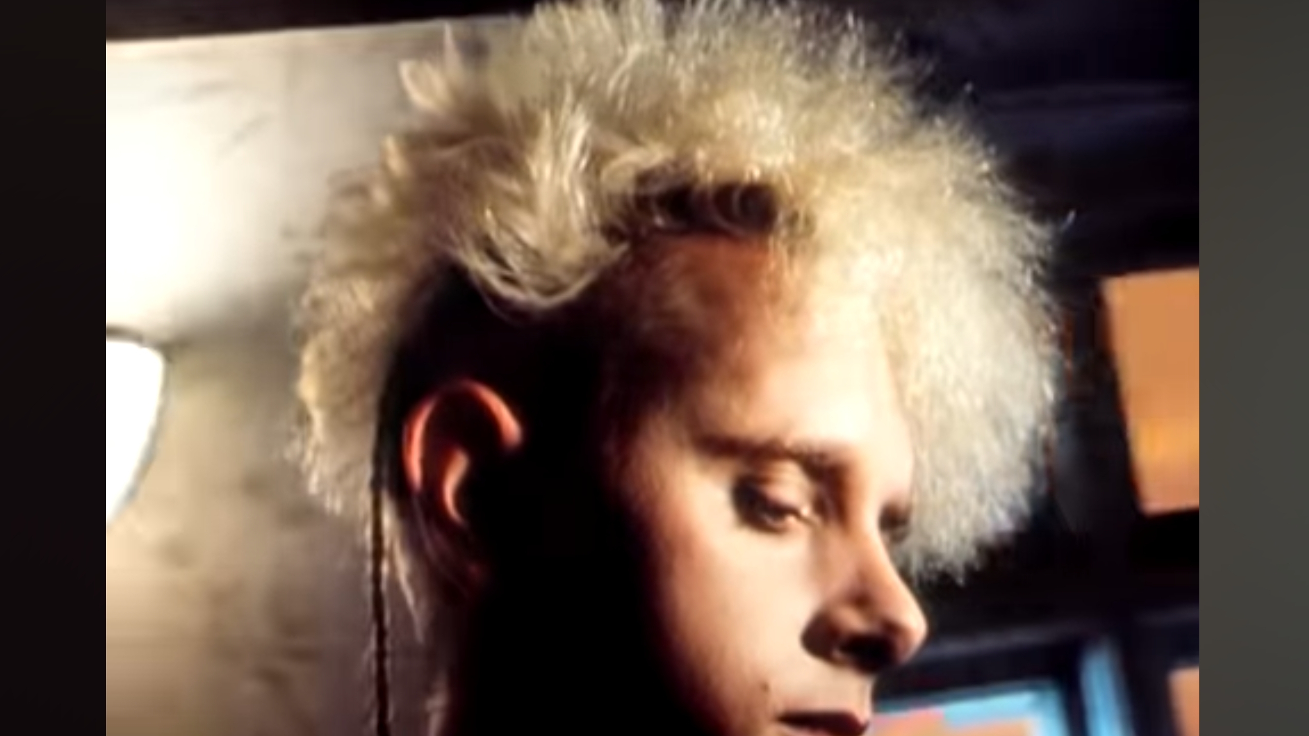 Depeche Mode - Shake The Disease