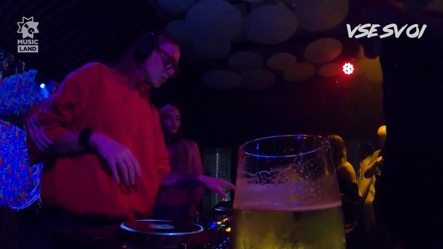 Natasha Wax &amp; Sony Vibe