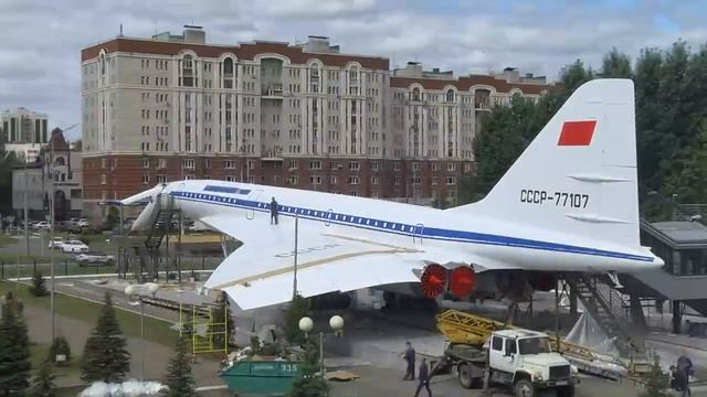 как готовили Ту‑144 к открытию