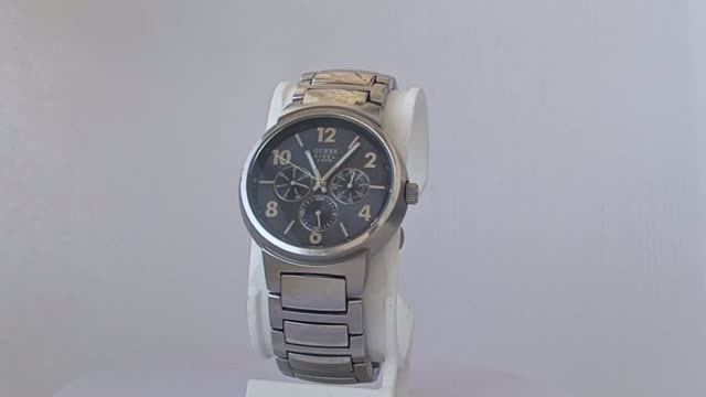 Часы наручные GUESS STEEL кварц