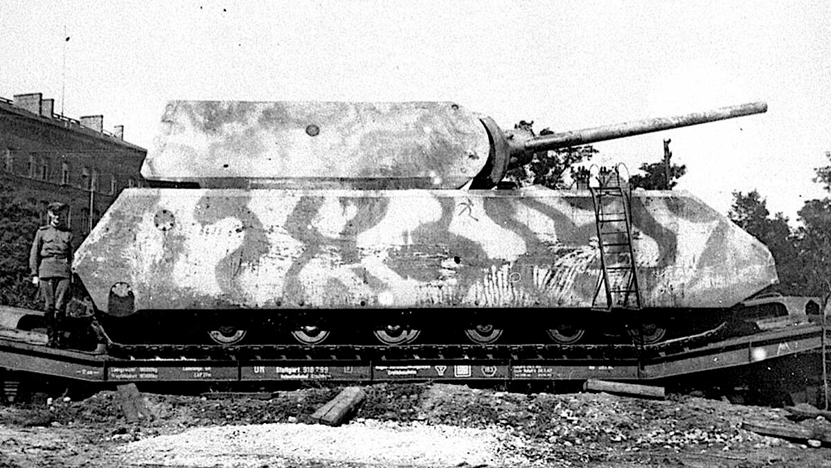 Внутри танка Panzer VIII Maus (МАУС)