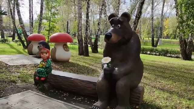 Челябинск парк Металлург им. Тищенко. Д.К.ЧМК.  Сквер ЧМК. Дворец Культуры. ЧМК.  17.09.2025г.