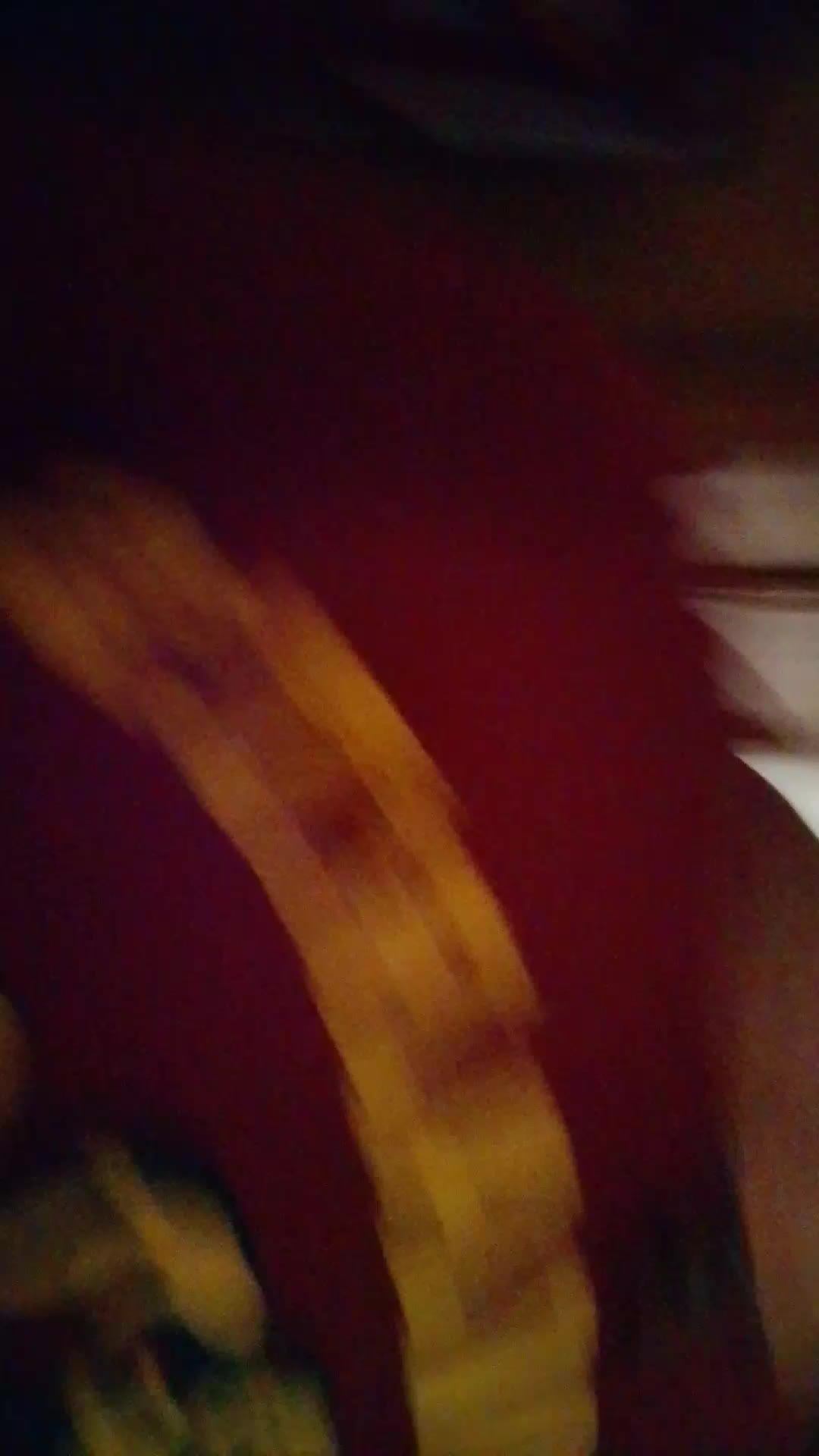 ы