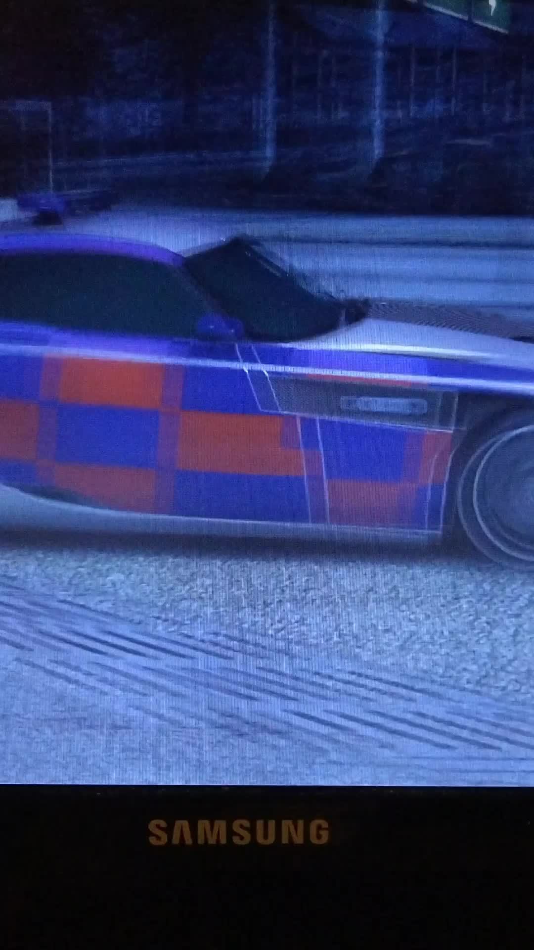 768