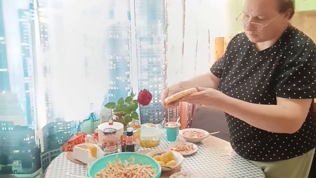 МУЖ УТЕПЛИЛ КРЫШУ/ОТОПЛЕНИЕ В ДОМЕ ДВА СДЕЛАЛИ 👏