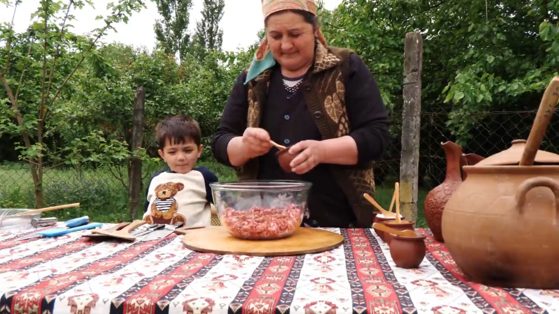 Сельская жизнь выпечка свежего хлеба   Азербайджанская Кухня Деревенская Кухня  Рецепты