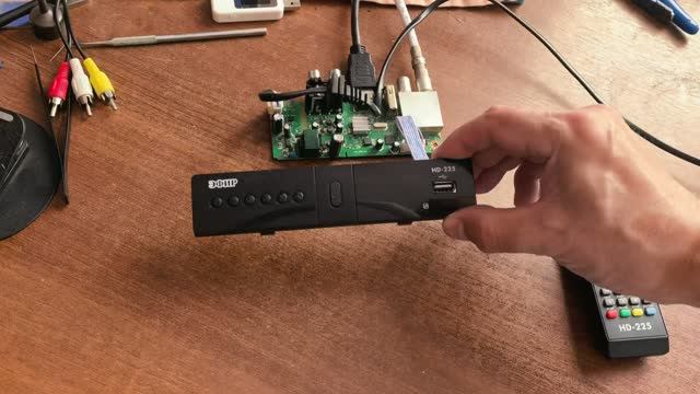 Ремонт Dvb-t2 приставки 