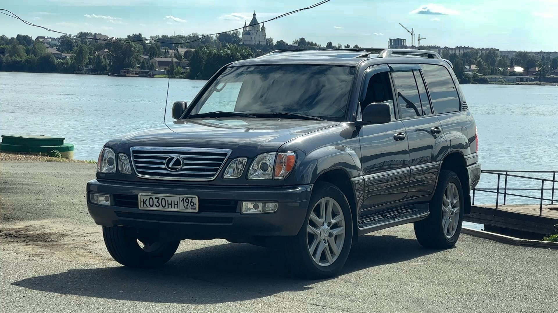 Lexus LX470 или Сотый Крузак? Рамная легенда с историей.