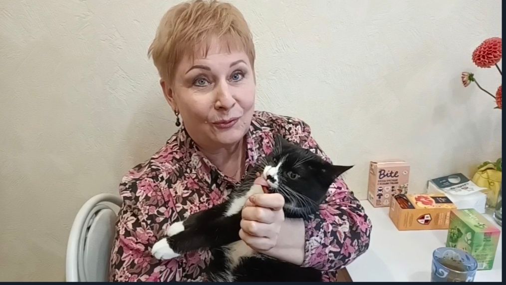 В ГОСТЯХ У ДОЧКИ. ЛЮТИК СОСКУЧИЛСЯ.  ЧТО ПРИВЕЗЛА ОТ ДОЧЕРИ