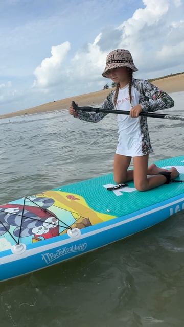 Каникулы на воде: сап вместо телефона 🌊 #shorts