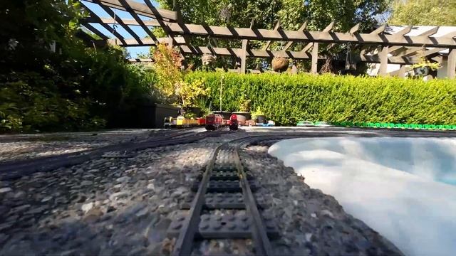 Поездка в кабине LEGO-поезда