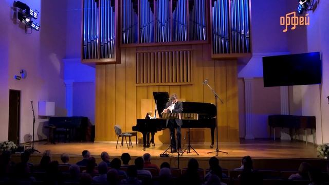 Luciano Berio: Sequenza I For Flute Solo. Nikolai Popov