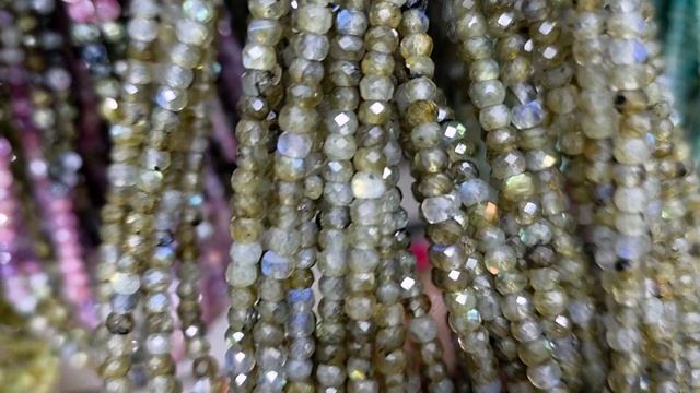 Натуральные камни - бусы 22-09-2026
