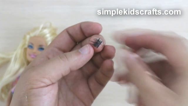 Как сделать ресницы кукле
