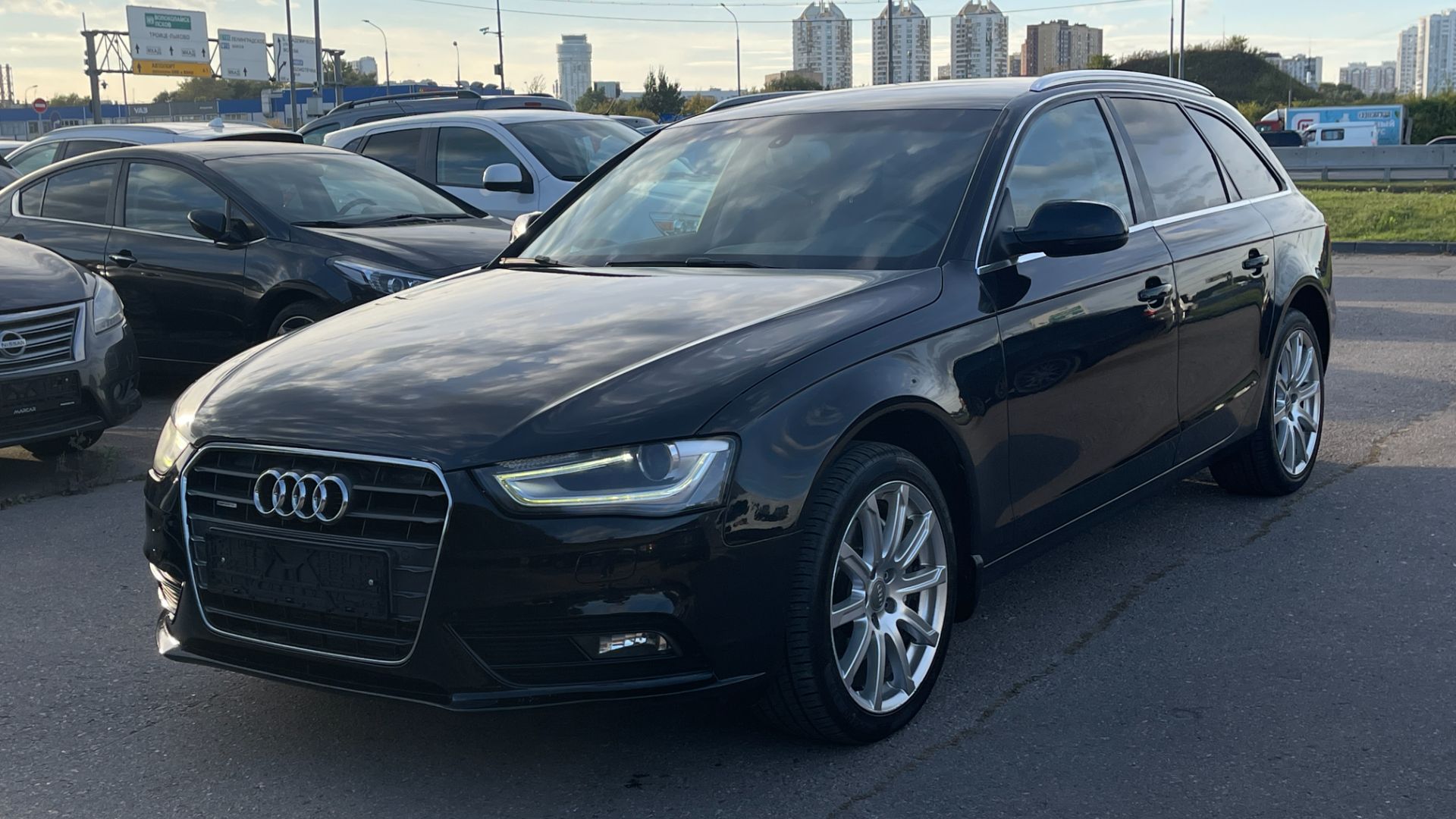 AUDI  A4 (2012)
