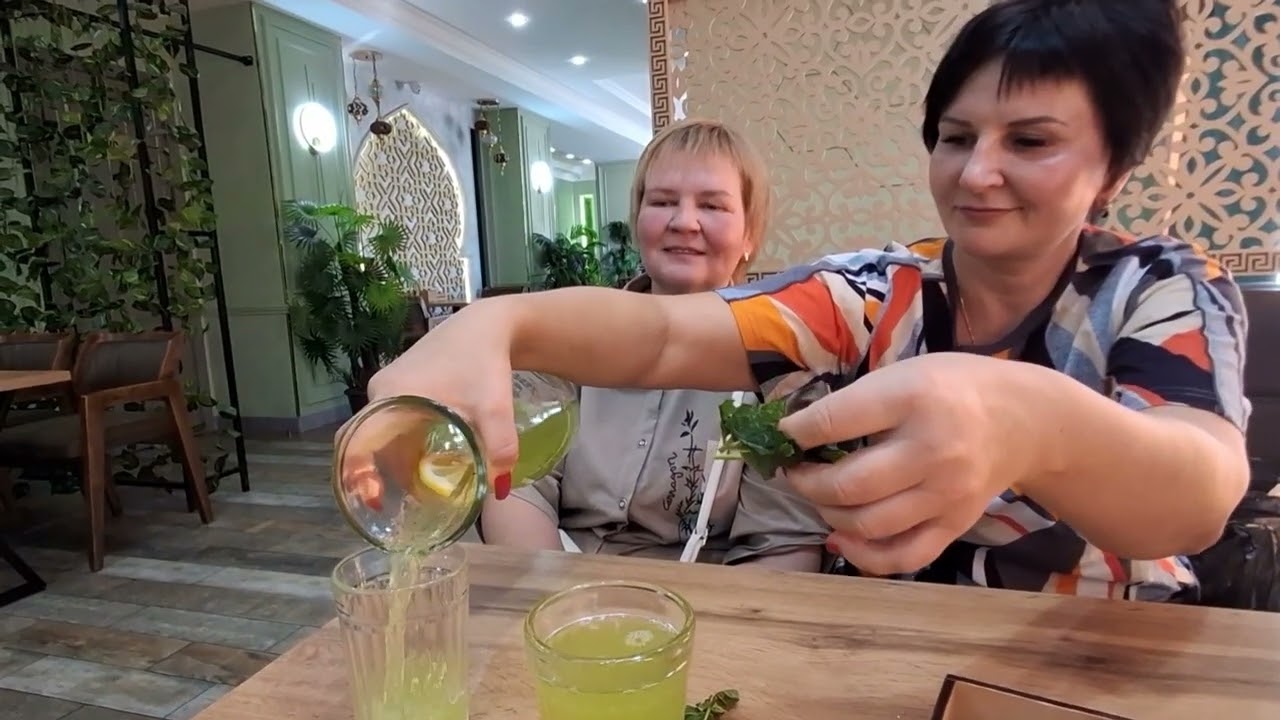 Кушаем суп Том -ям