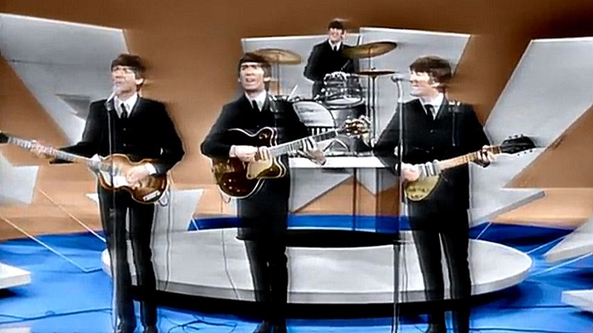 The Beatles - Live Ed Sullivan Show (USA 1964)