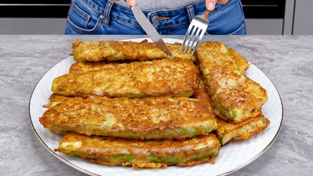 Кабачки с яйцами 🔥 вкуснее мяса! Простой рецепт закуски, сводящей мир с ума