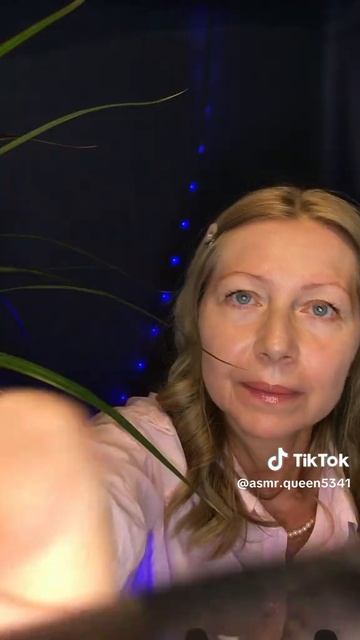 ПОЛ ФРАНЦИИ СДОХЛА ОТ СМЕХА КОГДА ЭТО УСЛЫШАЛА. ВТОРАЯ ПОЛОВИНА ПОКА ЕЩЁ НЕ ПОНЯЛА ЧТО ПРОИСХОДИТ.