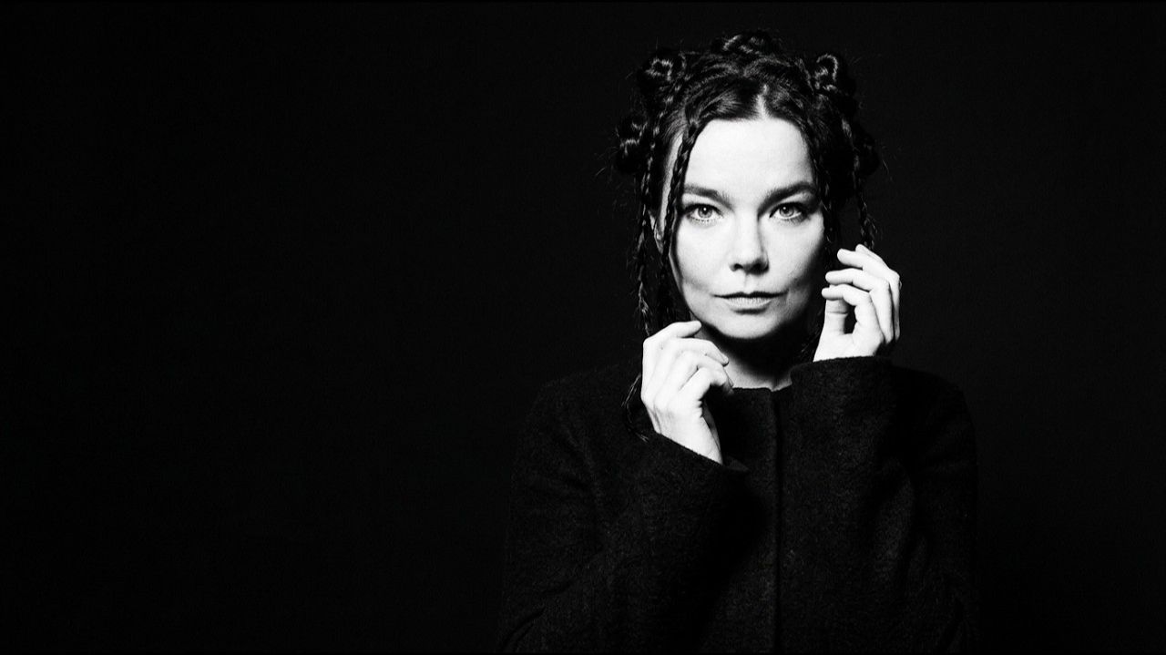 Björk Matrix Glitch Vol. 1 – Björk Inspired (2000s Avant-Pop Trip-Hop AI Remix)