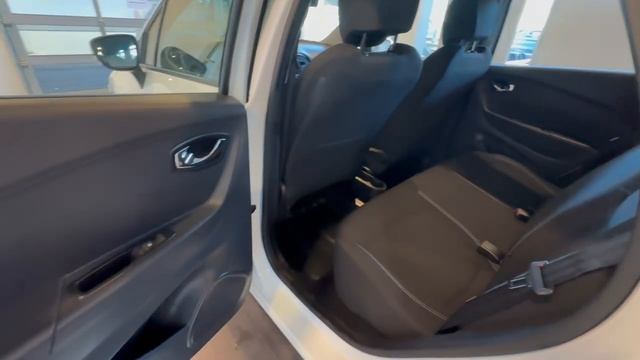 Renault/ Kaptur/ I/ Внедорожник 5 дв./ 1.6 CVT (114 л.с.)/ Life