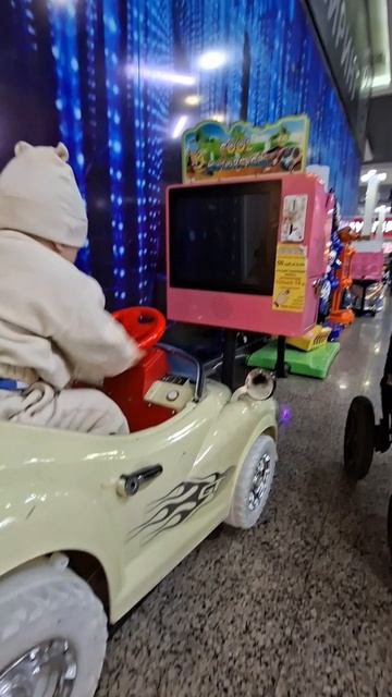 Мы всегда стараемся только на эконом ездить)))