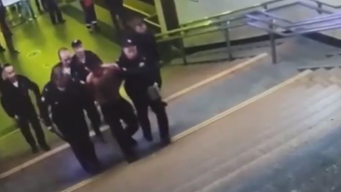 Полицейские прошли 6 км по тоннелю московского метро для задержания мужчины