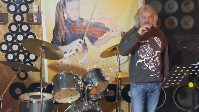Красавица - весна.