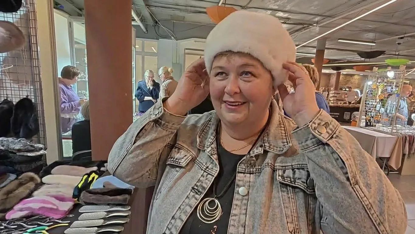 ⁣Сафар завёл меня в кусты в самом центре города! Прогулка и ярмарка мастеров на Урале.