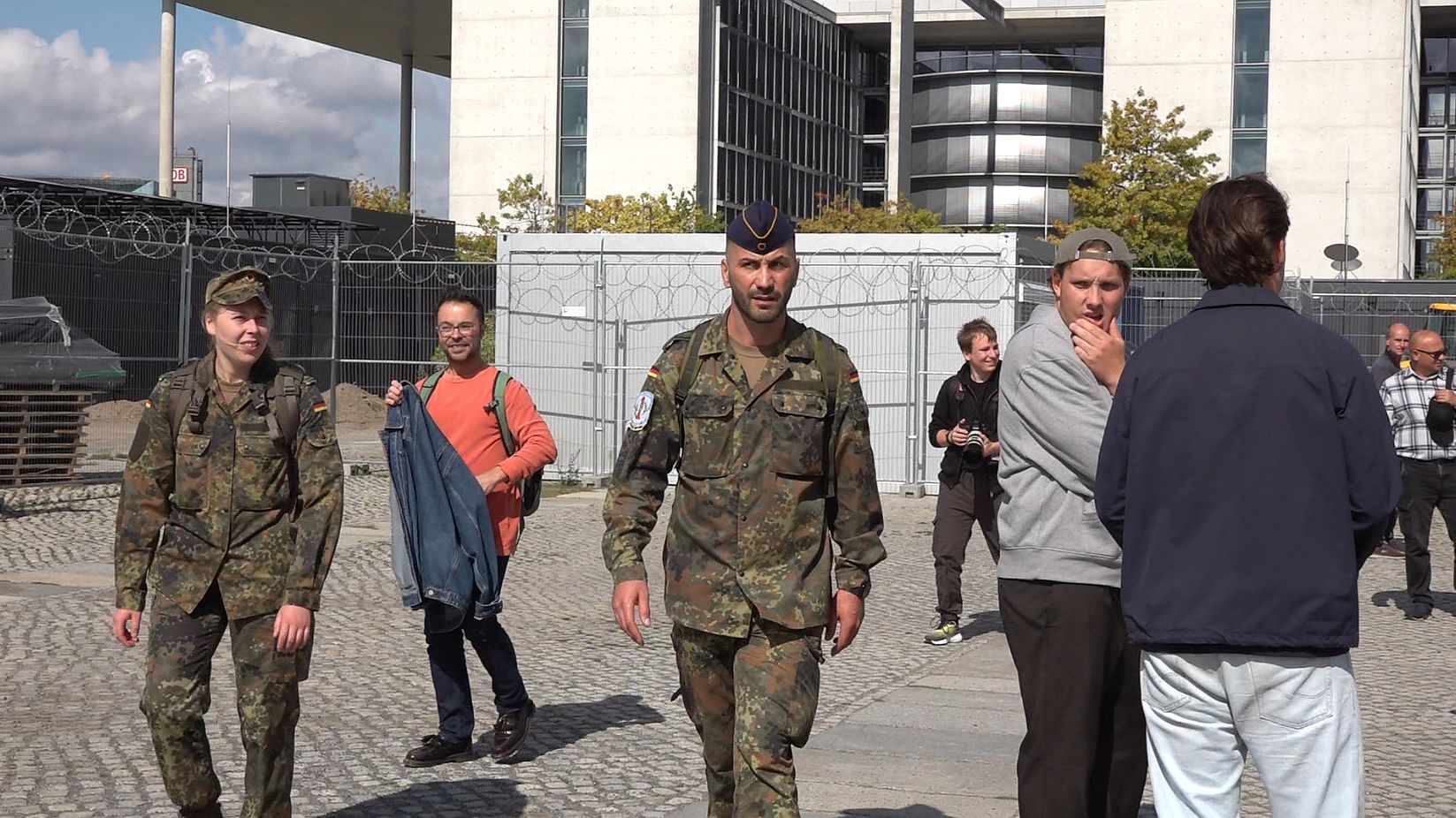 Neue Deutsche Wehrmacht Passiert Staatenlos.info Berlin 12.09.2026