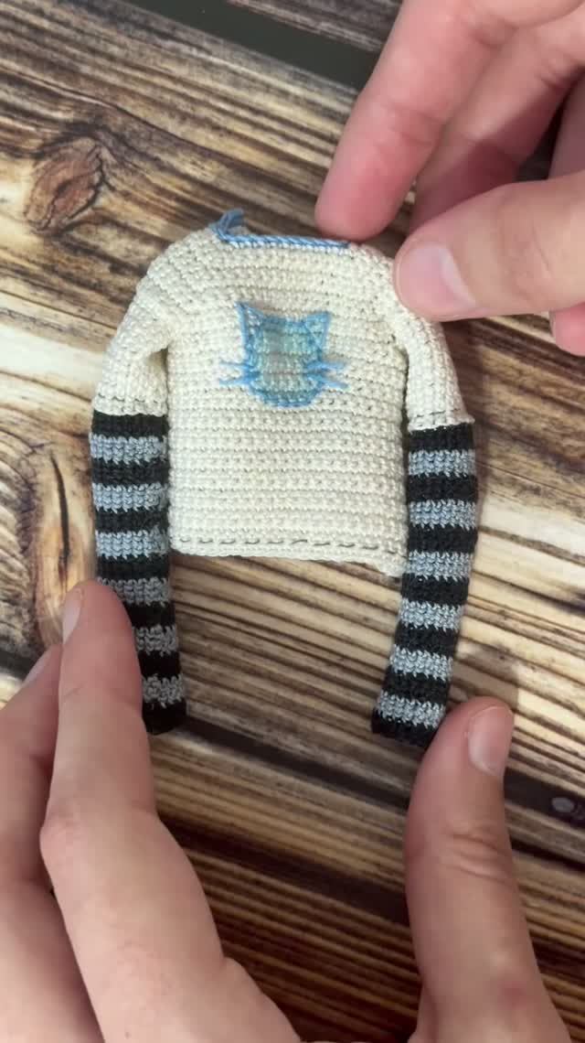 Кофточка для Кэтти
