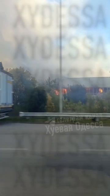 Поражение складских помещениях в Одесской области. Склады располагают на Киевском шоссе.