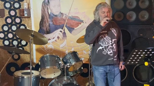 Весенний подарок.
