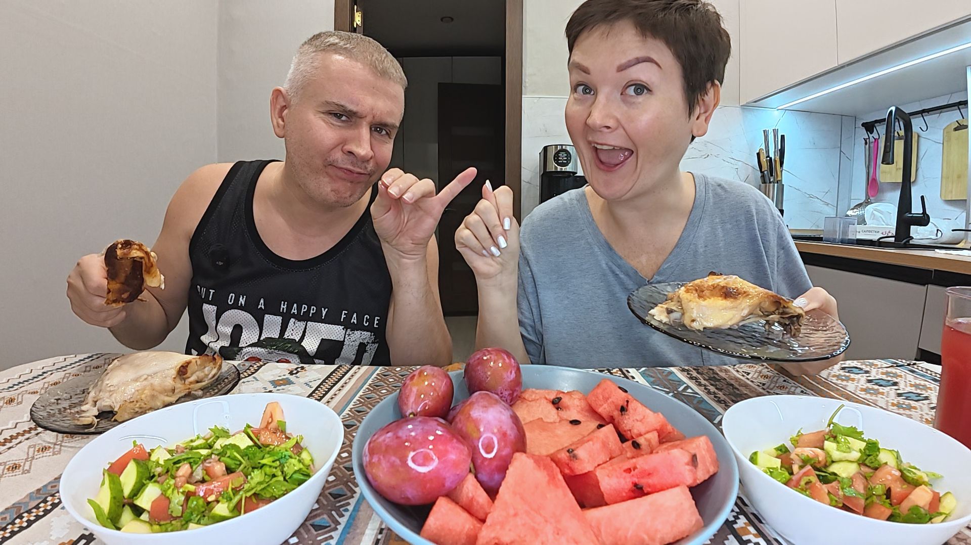 Мукбанг не откладываем жизнь НА ПОТОМ! Кайфуем КАЖДЫЙ день! ЗВЁЗДЫ говорят! Семейный ужин в России