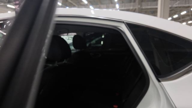 Nissan Sentra 2015.