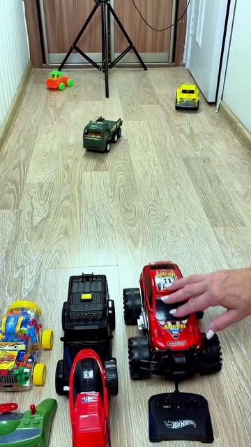 Машинки 🚒 🚓 🚕 🚗 🚙 🚚