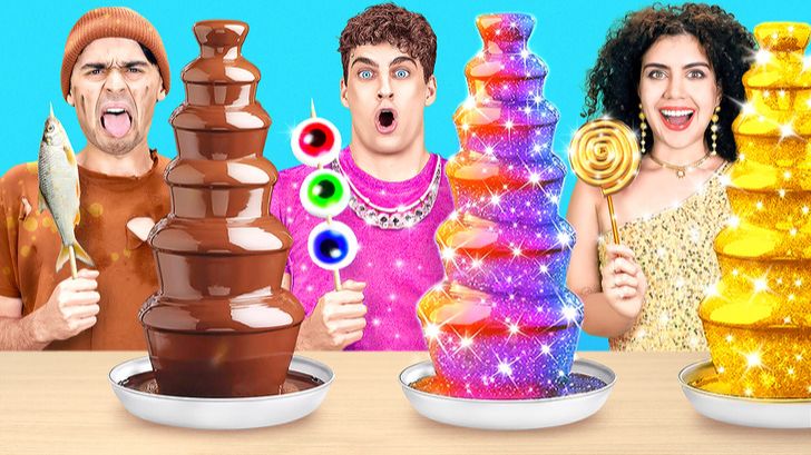 Шоколадное фондю за 24 часа! 🍫🍓 Дорогая против дешевой еды