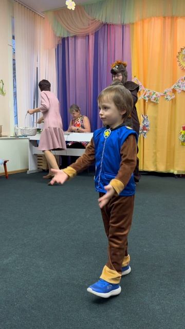А кому бы вы подарили цветок?☺️
