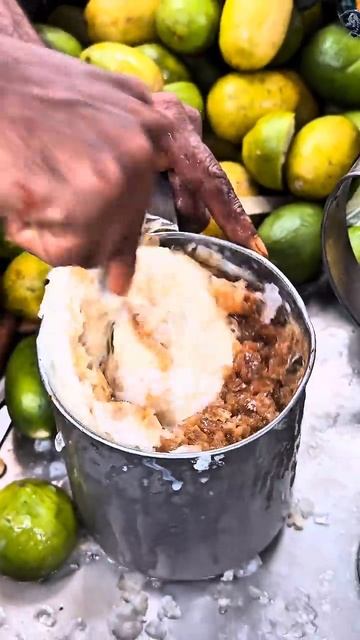 Даже после просмотра может слипнуться. #streetfood