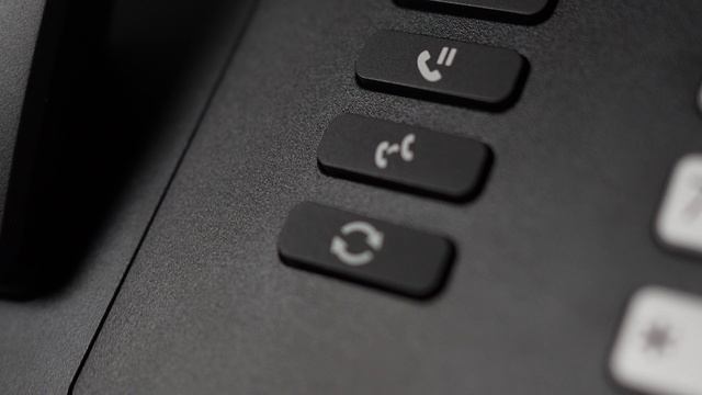 Скоро | VP-100P | Флагман линейки IP-телефонов Eltex