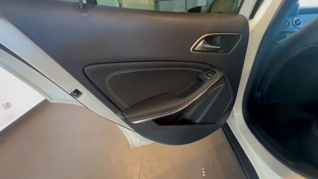 Mercedes-Benz/ GLA/ I (X156)/ Внедорожник 5 дв./ 250 2.0 AMT (211 л.с.)