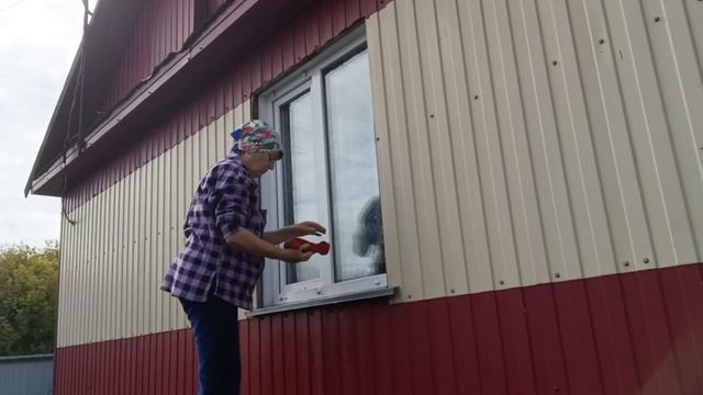 Деревенский дом/Погода позволяет,помыла окна/