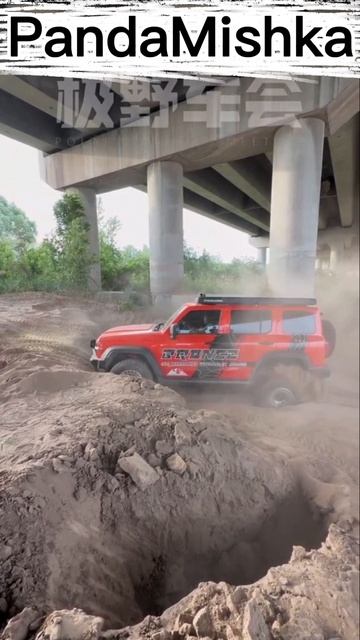 Tank 500 Vs Tank 300 Битва Титанов #tank #gwm #offroad #битватитанов #china # #автоизкитая #auto